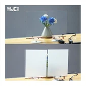 LCD plėvelė su lipnia medžiaga užtepama ant išeinančio stiklo